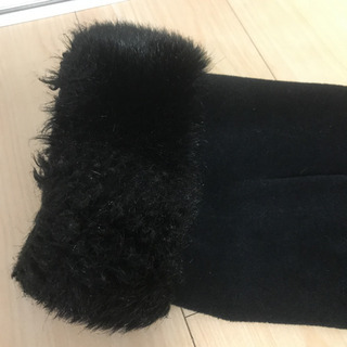 コート 黒の画像