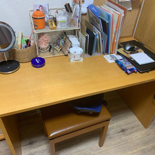 シンプルなデスク　机　無料で！