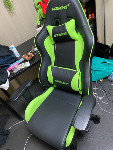 AKRacing ゲーミングチェア
