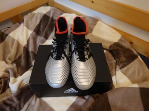 Adidas predator19.2HG/AG サッカー靴　270