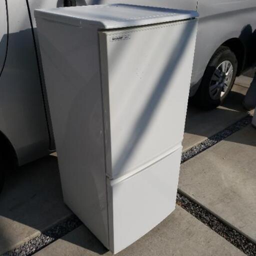 SHARP シャープ ノンフロン冷凍冷蔵庫 137L SJ-714-W ホワイト 2008年製 動作品