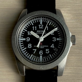 SEIKO セイコー　赤SUS 4S15