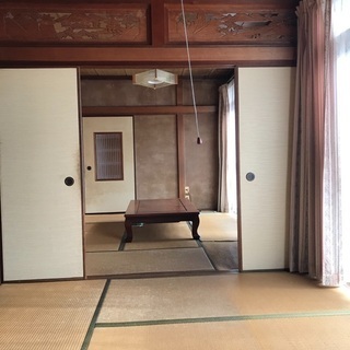 倉敷市亀島　中古一戸建て　シャッターガレージ付き − 岡山県