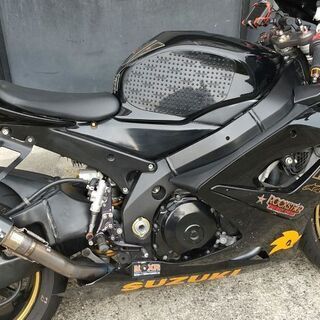 SUZUKI  GSX1000R