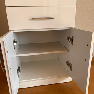 家電・キッチン収納☆コンセント有の画像