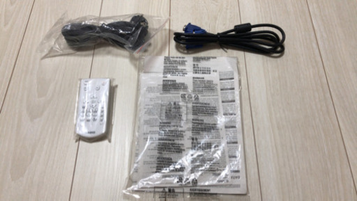 50時間しか使用してないほぼ未使用品！CASIOプロジェクター XJ-V2