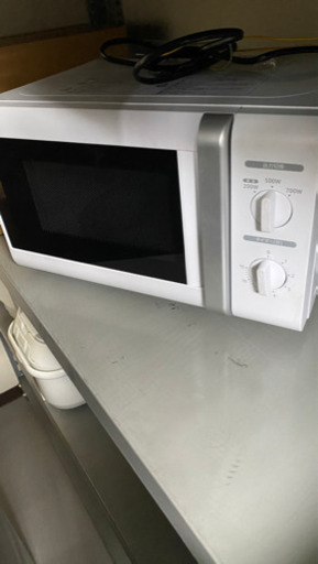 家電4点、プラス他生活雑貨など4点まとめてお売りします。使用年数浅いです。