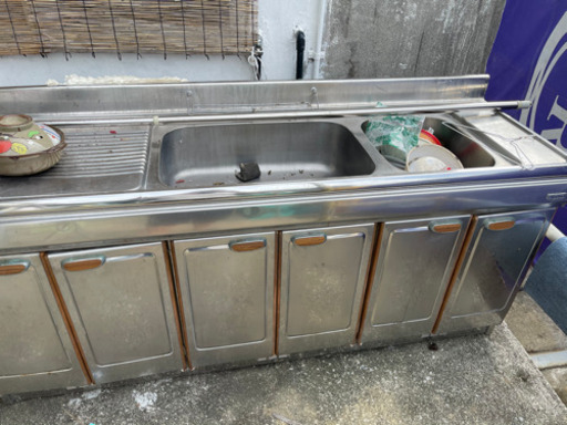 ステンレス　キッチン　台所　