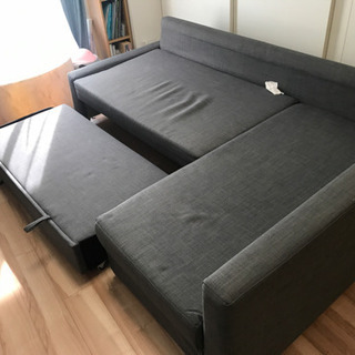 受け渡し可能者が確定中です。IKEA フリーヘーテン　ソファベッド
