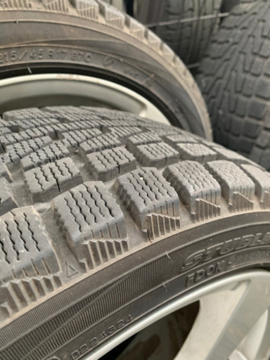 スタッドレス　215／45／R17 ※引取りのみ
