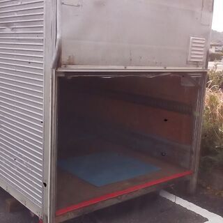 ３トン車の箱だけ後ろドア無し箱元パワーゲート車標準幅の2トンロン...