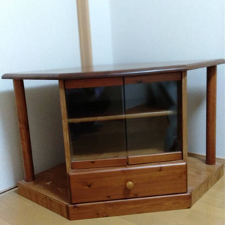 テレビ台の画像