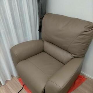 リクライニングソファの画像