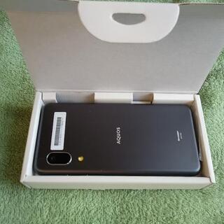 au AQUOS sence3 basic SHV48 黒　新品の画像
