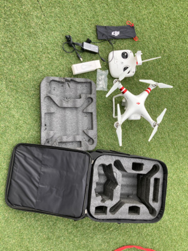 ドローン　DJI Phantom3 中古品