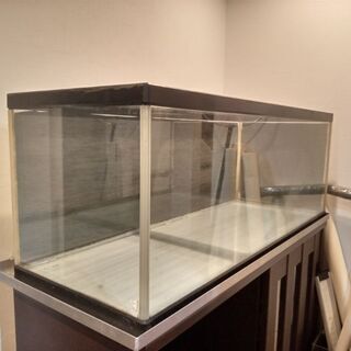1200✕450✕450水槽　割れ欠け無し、程度㊥　横須賀　引き...