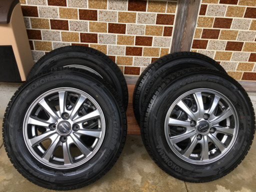 スタッドレスタイヤ　アルミホイール付　YOKOHAMA ブルーアース　アイスガード　145/80R13