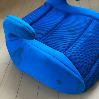 車用ジュニアシートの画像