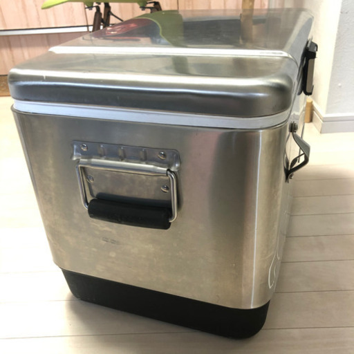 IGLOO クーラーボックス　ステンレス