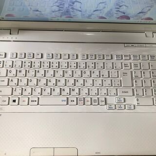 美麗美品リノベＰＣ・Ｗｅｂカメラ内蔵💗高速ｉ５第三世代/爆速ＳＳＤ２４０ＧＢ/メモリ４GＢ💗人気のクロスホワイト/Ｗｉｎ１０/Office2019付/15.6ｲﾝﾁ/無線ＬＡＮ/ＤＶＤ・ＣＤ再生ソフト付　No.2205009の画像