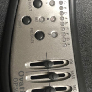 Ovationオベーションギターの画像