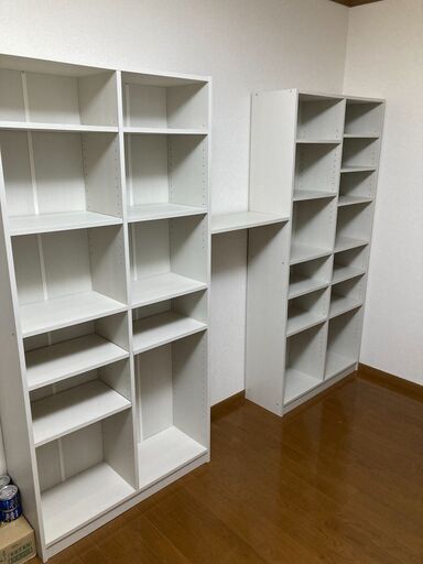ニトリ本棚　大きめ　180x87x29 ２個