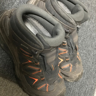 サロモン　登山靴　サイズ25.5 靴紐無