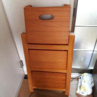 折り畳みステップチェアの画像