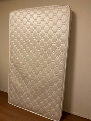 ベットマットレス　セミダブル　ディノス