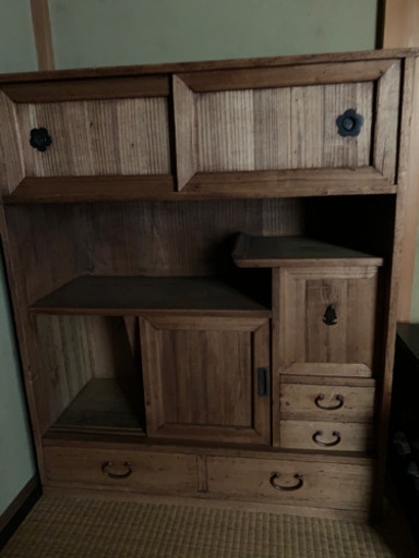 ヒノキで作られた家具