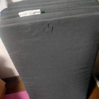 折りたたみマットレス