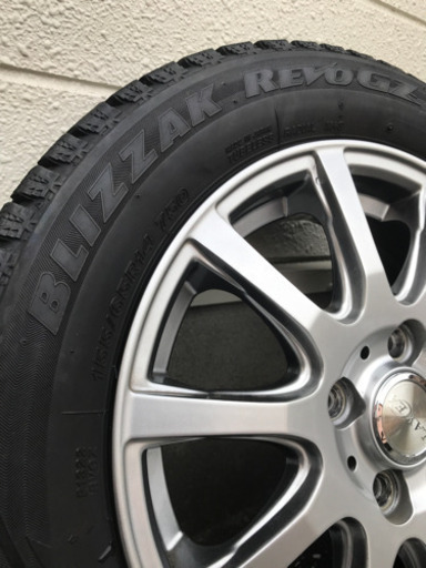 値下げしました❗️スタッドレス&アルミホイール　軽自動車