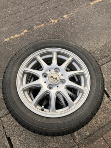 中古スタッドレスタイヤ　155/65r/14