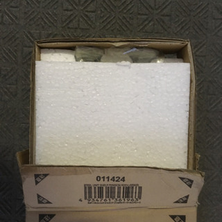 【新品未使用品】無印良品 MUJI スチールユニットシェルフ用つっぱりパーツ・大・グレー ２本セット（前後）の画像