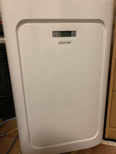 トヨトミ　ミニスポット冷暖エアコン