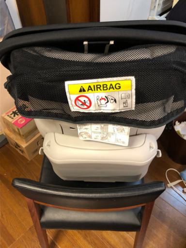 エールベベ チァイルドシート クルットNT  プレミアムW モノブラック　ALB835（保護マットおまけ付）
