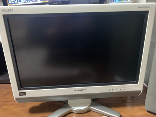 シャープ　20Vテレビ