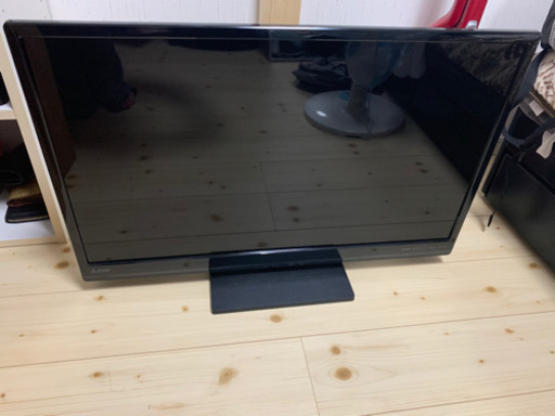 【受け渡し予定者決定】三菱　32型　テレビ