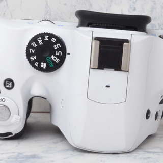 極上○ビギナー向け○高倍率レンズキット○Wi-Fi転送○ペンタックス K-