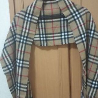 BURBERRYのマフラーの画像