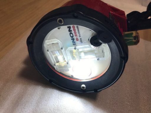 【取引中】　訳あり　イノン　INON ストロボ　D2000
