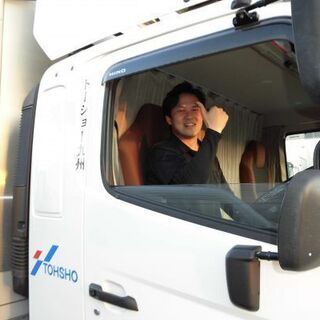 【未経験者歓迎！】中型トラックドライバーの画像