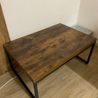 インダストリアル風ローテーブルの画像