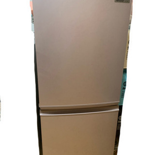 シャープ　冷蔵庫の画像