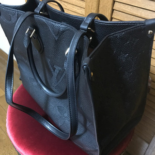 黒トートバッグ