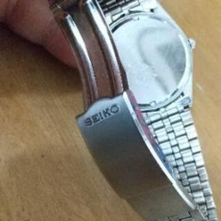 不要な腕時計などを買い取りたいです。