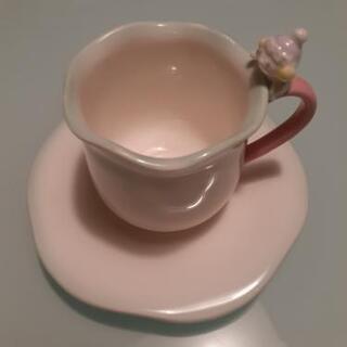 ピエロのティーカップ　ファンシー食器　