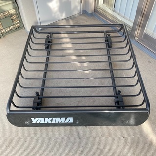 [YAKIMA 正規品] メガウォーリアー ルーフラック/ルーフバスケット 132cm x 122cm x 16.5cm メーカー保証付 | メガウォーリアー ルーフラック&frasl;ルーフバスケット 122cm