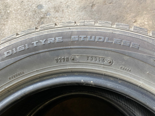 アルミホイール付 スタッドレスタイヤ 195/65R15 DUNLOP WINTER MAXX