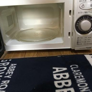 電子レンジ(700W)と炊飯器10合セットの画像